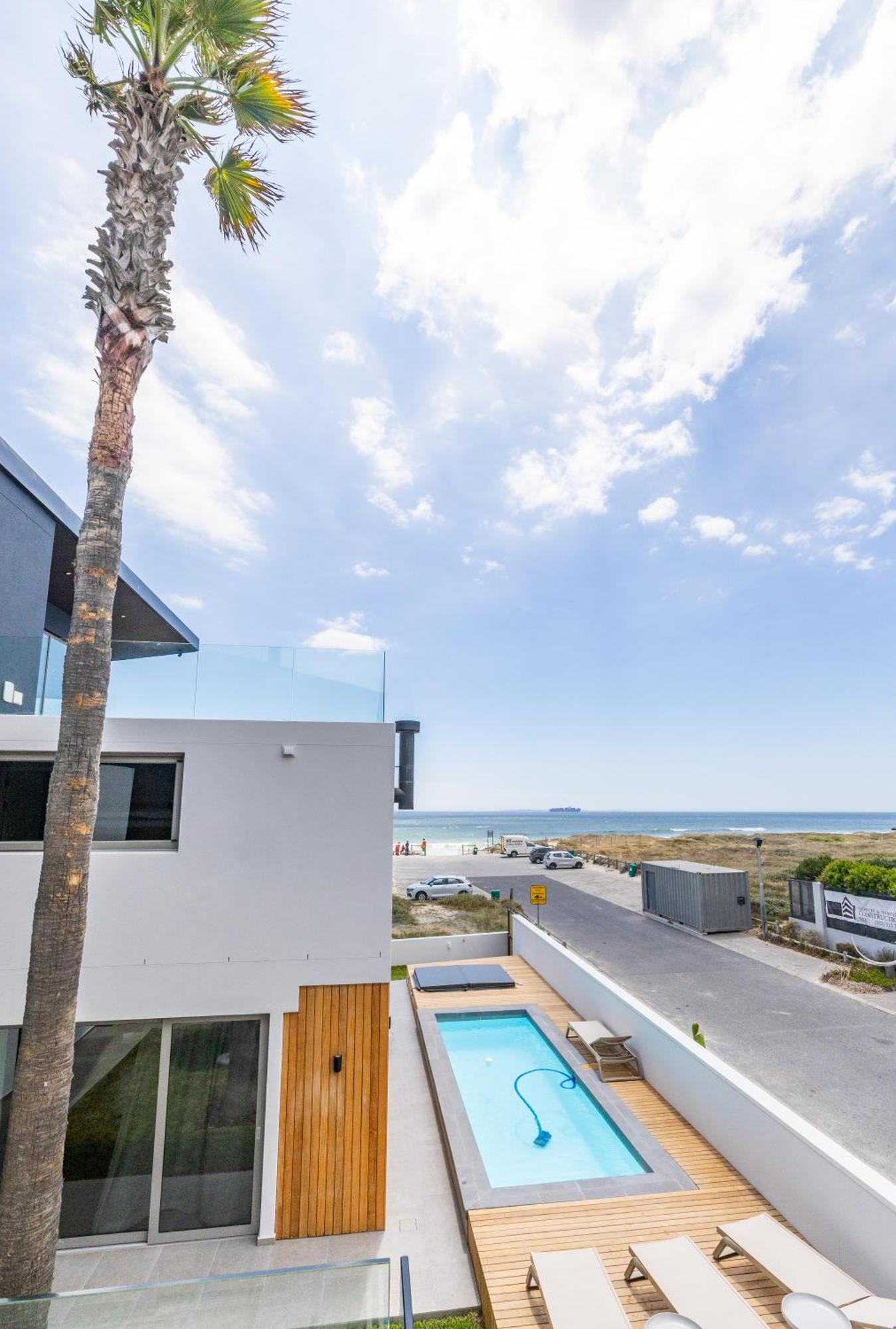 Ocean 9 - Sunset Beachfront Residency Κέιπ Τάουν Εξωτερικό φωτογραφία